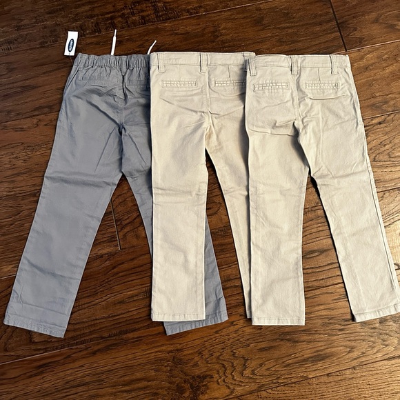 Set of Three NWT Old Navy Khaki 5T Pants - Picture 2 of 6